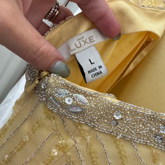 Evening Gown // Prom Dress - Picture 2 of 4